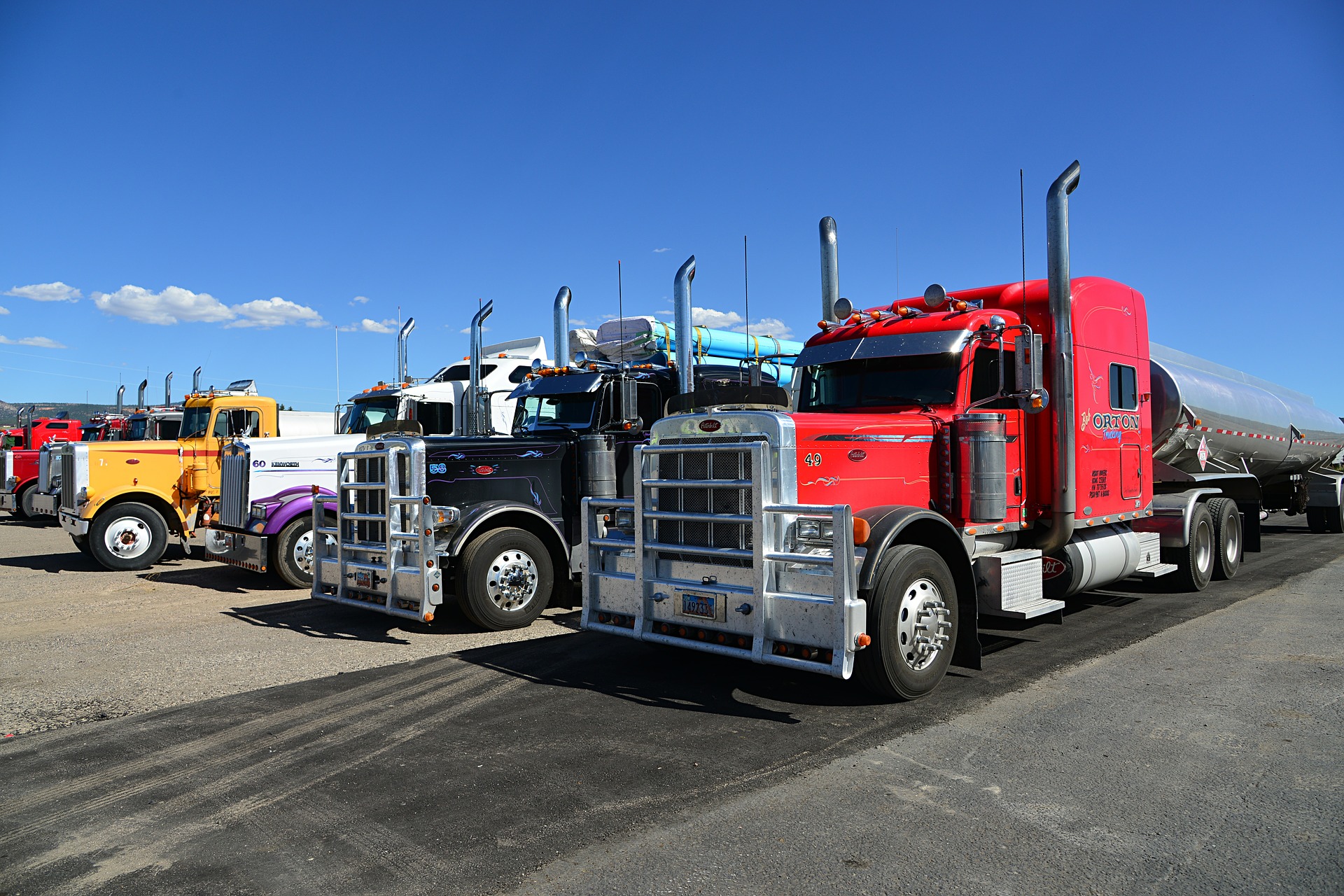 Owner operator truck insurance in Melville, NY
